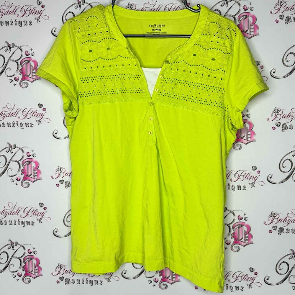 Van heusen shirt tshirt tee crochet with peekaboo white & Lime Green Eyelet Top